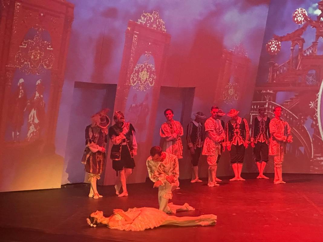 Bodrum Kalesi'nde masal gibi bir gece: Uyuyan Güzel 4